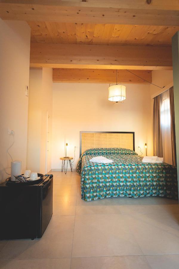 Via Siena 4 - Suites & Rooms Marina di Cecina Εξωτερικό φωτογραφία