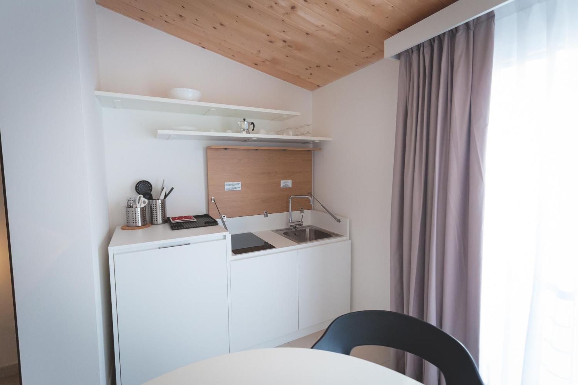Via Siena 4 - Suites & Rooms Marina di Cecina Εξωτερικό φωτογραφία