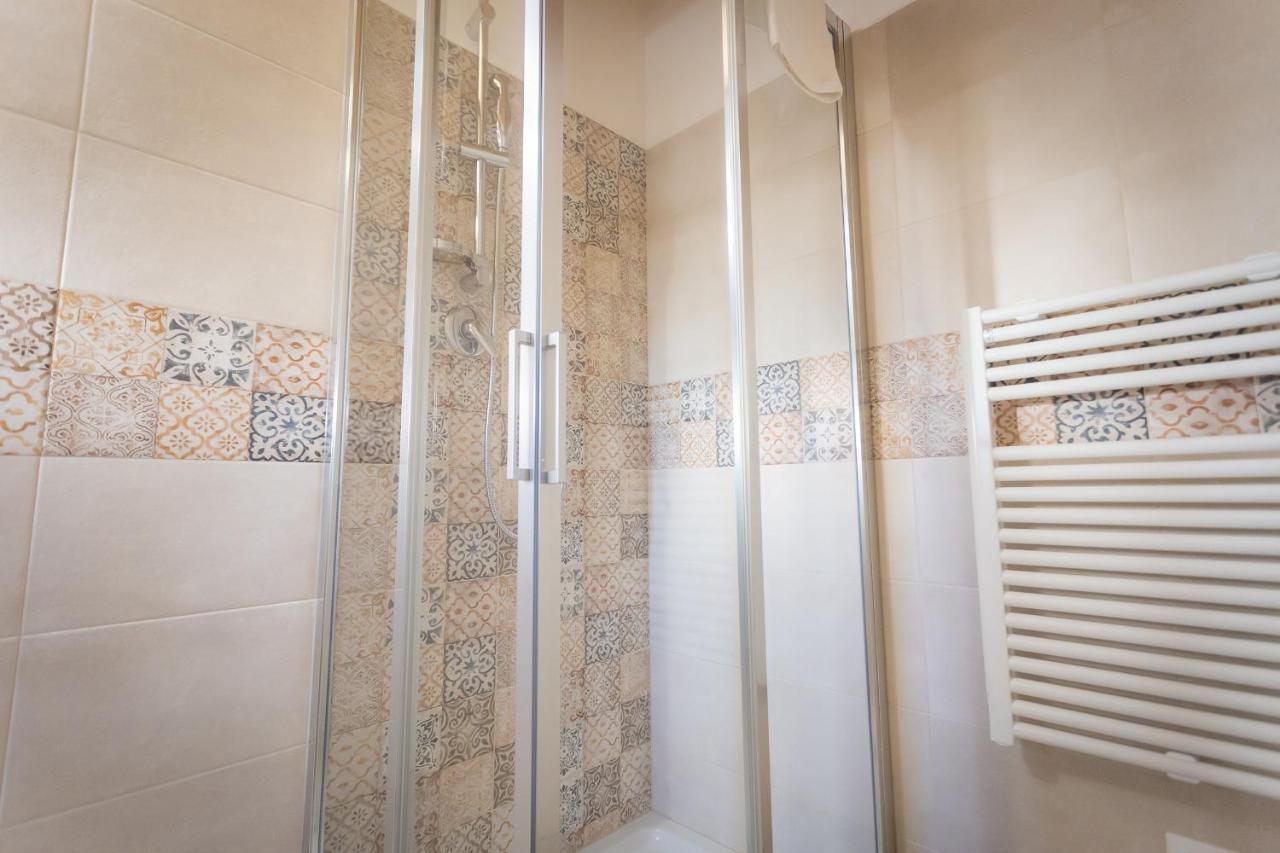 Via Siena 4 - Suites & Rooms Marina di Cecina Εξωτερικό φωτογραφία
