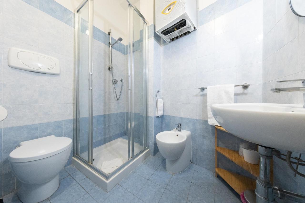 Via Siena 4 - Suites & Rooms Marina di Cecina Εξωτερικό φωτογραφία